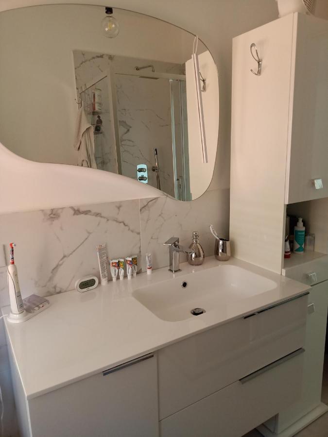 B&B La Piazzetta Вадо-Лигуре Экстерьер фото